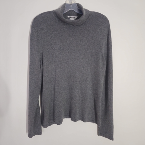 Nygard Collection Sweaters - Silk and Cashmere Turtle-neck Women Sweater by Nigard